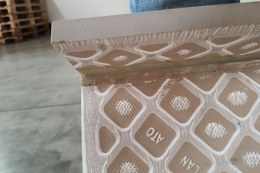 Fertigung%2045Grad%20Trittstufe%20L120%20 %20Fertigstellung_650x566px