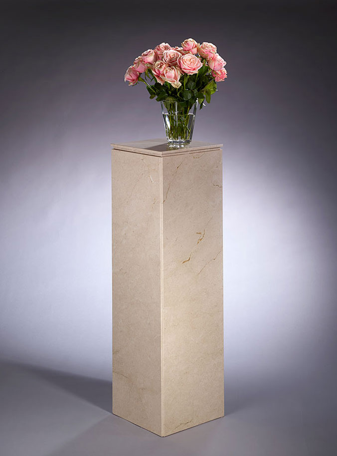 natursteinsaeule-hell